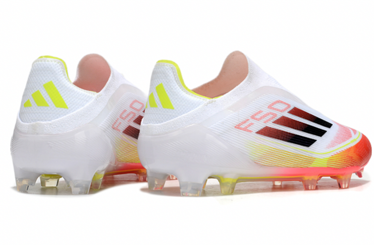F50 Elite Laceless FG